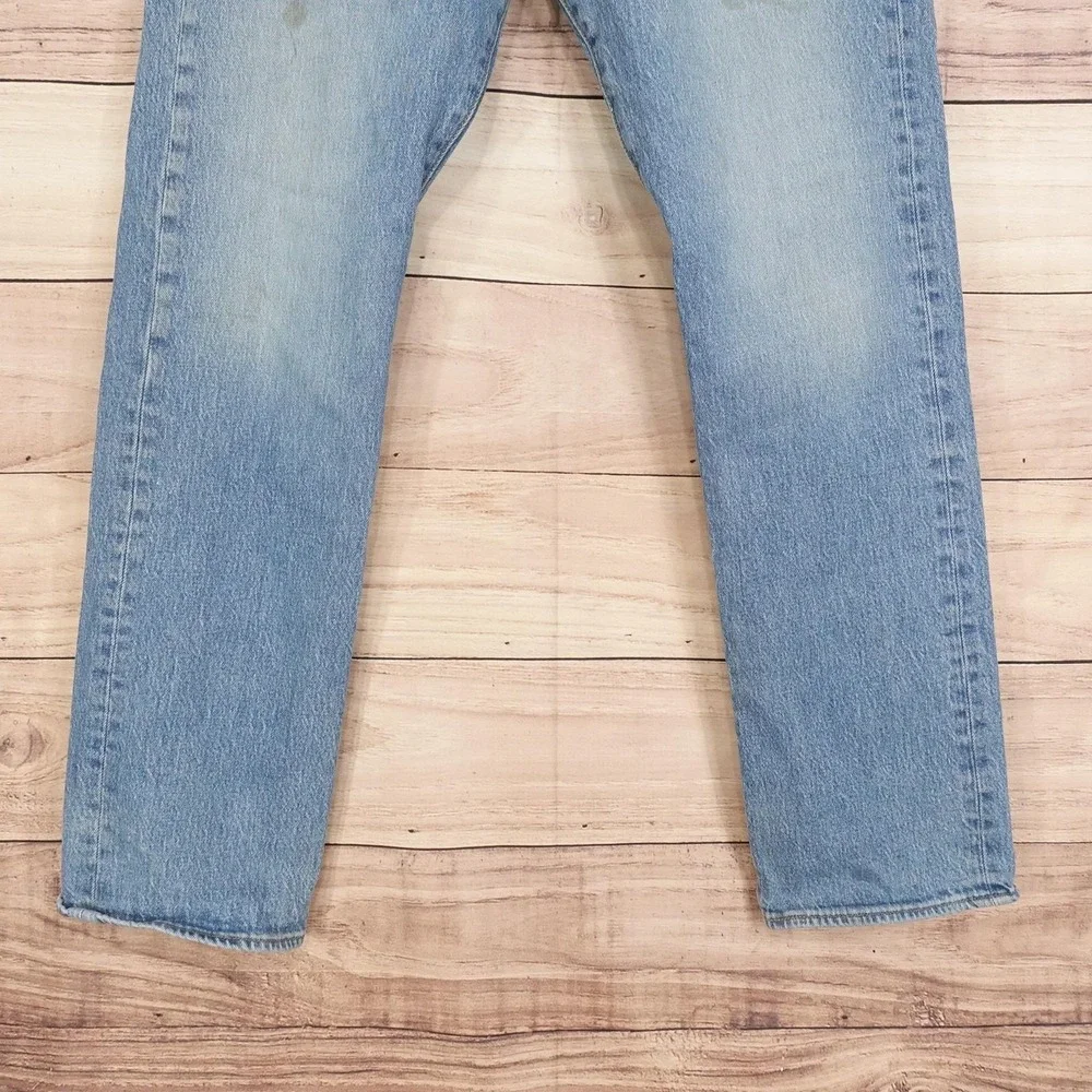 Levis 501 Jeans Mens 33x30 Blue Light Wash Regular Fit Straight Denim Button Fly